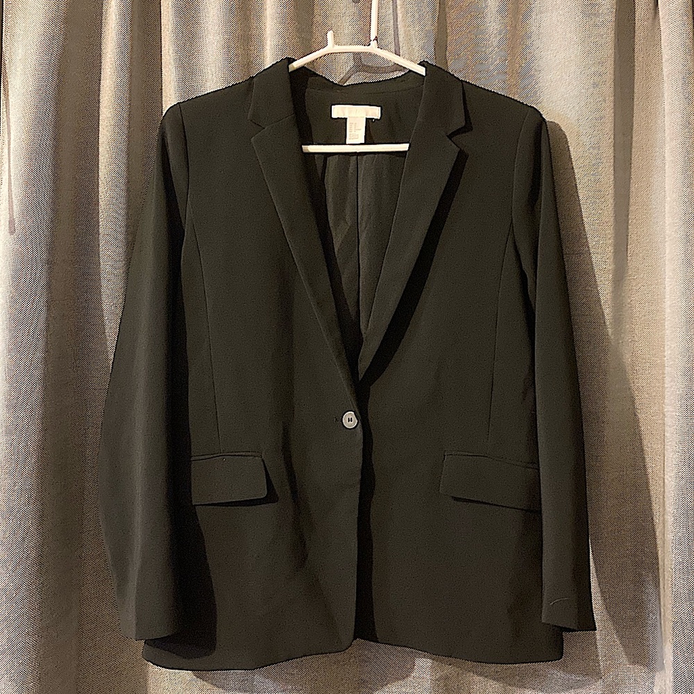 H&M black blazer in size 12